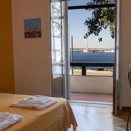 Apartment Teatro Sullo Stretto *
